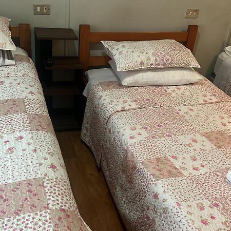 Hostal Victoria Punta Arenas Eksteriør billede