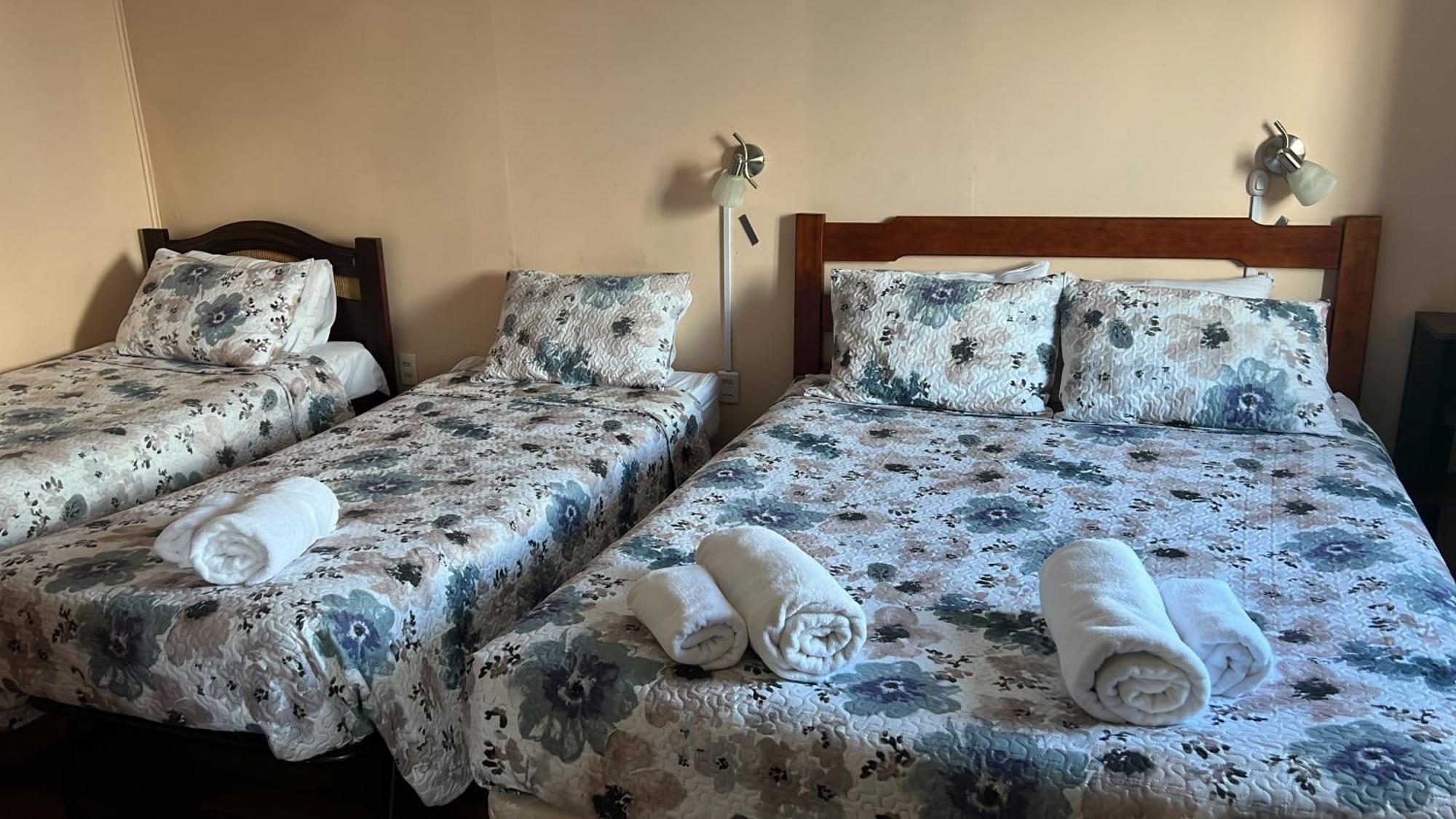 Hostal Victoria Punta Arenas Eksteriør billede